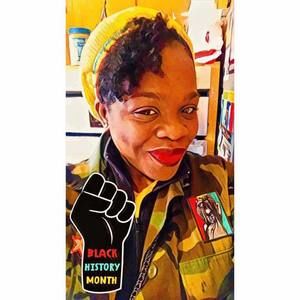 Meet your Posher, Alisa